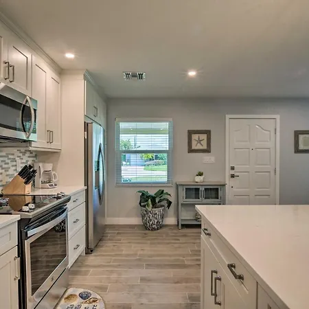 Tasteful Home With Patio And Grill Less Than 2 Mi To Beach! Naples Exterior photo